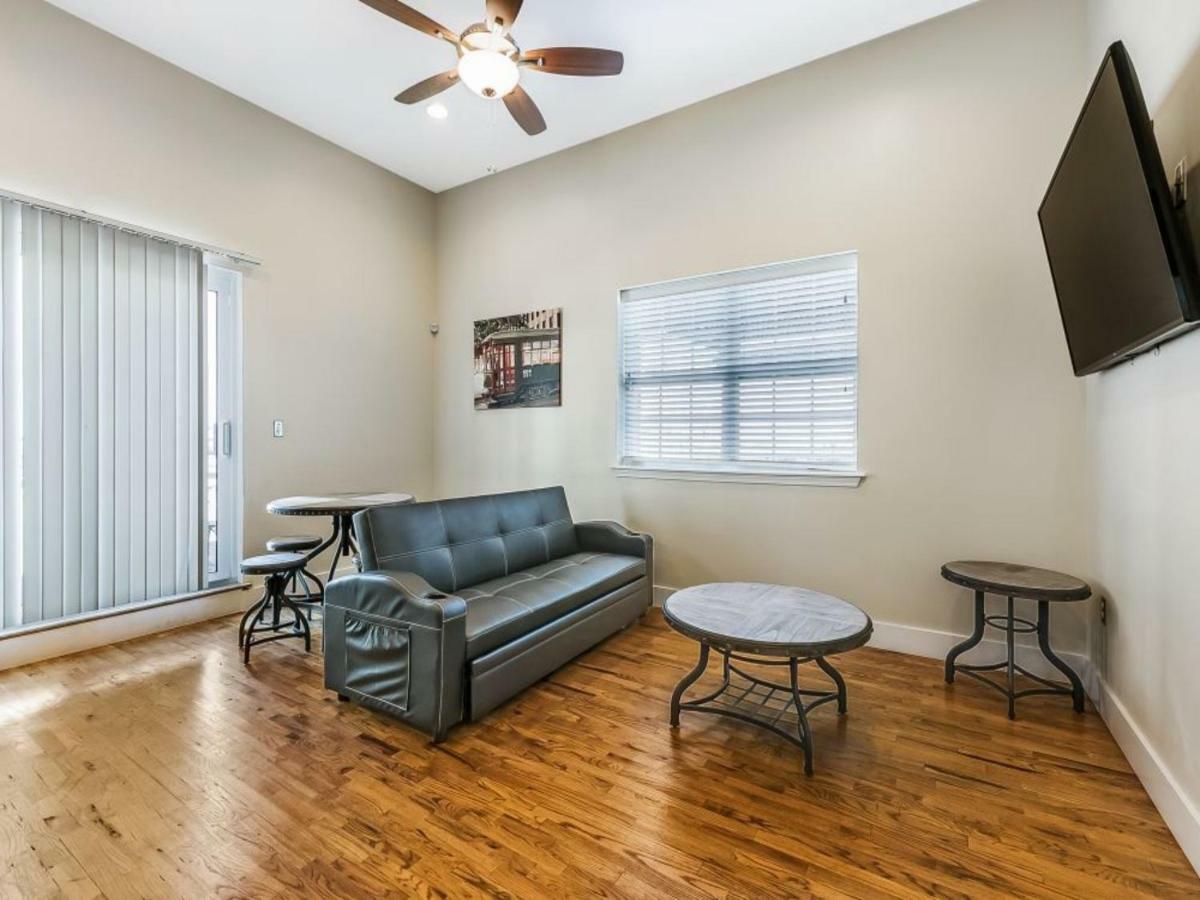 Beautiful Condos Steps From French Quarter And Bourbon St Ню Орлиънс Екстериор снимка