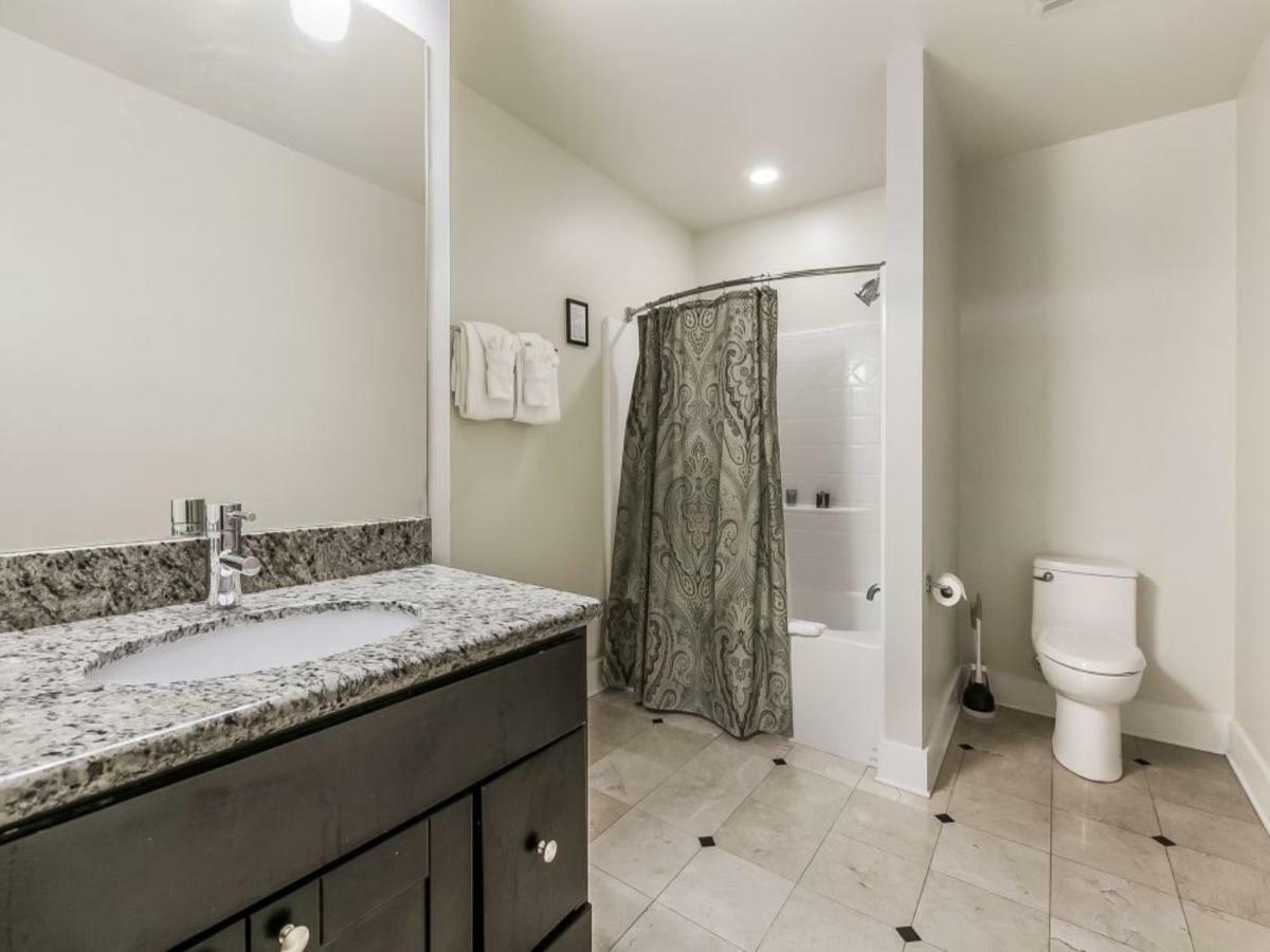 Beautiful Condos Steps From French Quarter And Bourbon St Ню Орлиънс Екстериор снимка